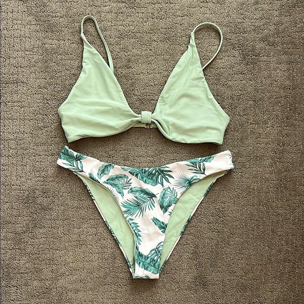 Green and White Leaf Print Bikini Set